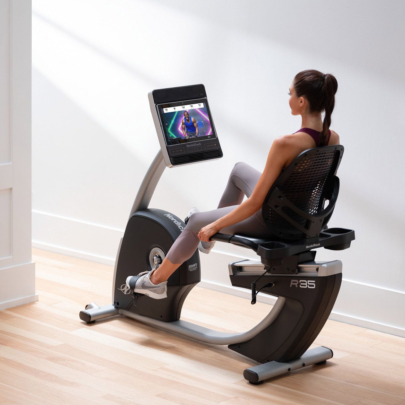 Commercial Series R35 Recumbent Exercise Bike