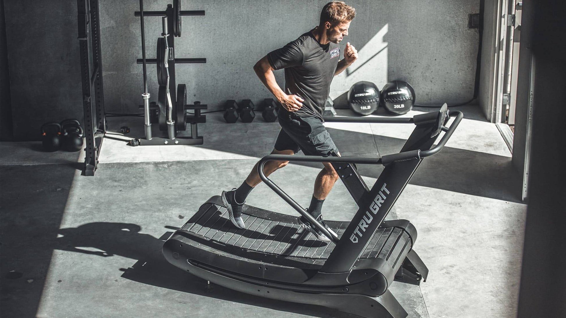 Grit Runner Curved Manual Treadmill